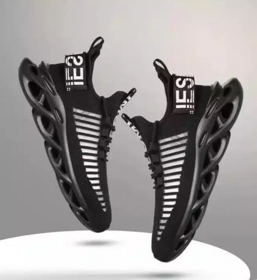 Men’s Black Sports Shoes – Lightweight Stylish Running & Training Shoes (Size 6)