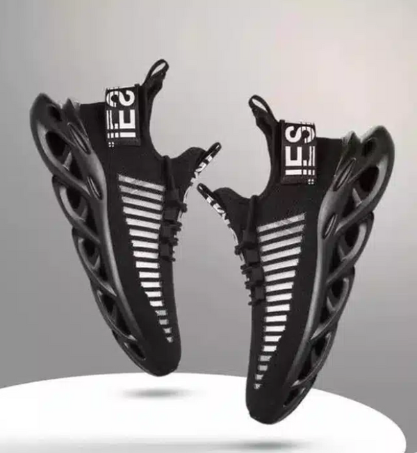 Men’s Black Sports Shoes – Lightweight Stylish Running & Training Shoes (Size 6)
