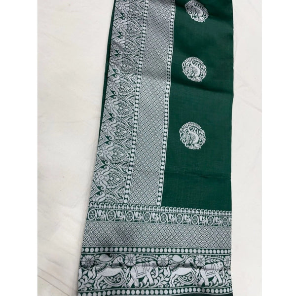 Green Soft Litchi Silk Saree with Jacquard Work - Elegant Traditional Saree with Unstitched Blouse